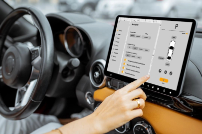 Otomotivde dijitalleşme tartışması... Fiziksel tuşlar geri dönüyor