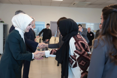 Bakan Göktaş, personeli ile bayramlaştı