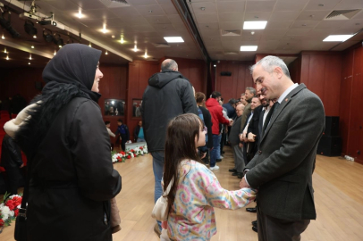 Çayırova'da Başkan Çiftçi mesai arkadaşlarıyla bayramlaştı