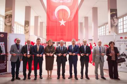 Uluslararası Aile Sempozyumu başladı