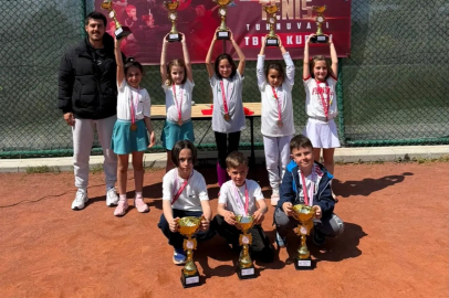 Bursa Osmangazili raketler 23 Nisan Kupası’nda parladı