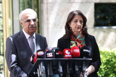 DEM Parti İmralı Heyeti, iki ay sonra Öcalan'la görüşmek için adaya doğru yola çıktı