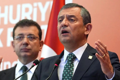 "ÖZGÜR ÖZEL YÜZÜNDEN 3 CHP'Lİ BELEDİYE BAŞKANI AKP'YE GEÇECEĞİ SÖYLENİYOR"